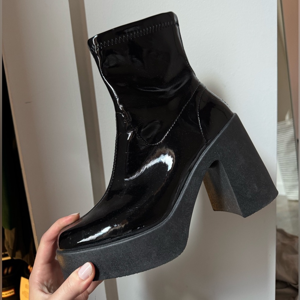 Steve Madden Black Heeled Boots